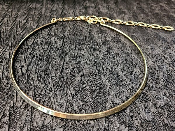 Thin Metal Choker Necklace